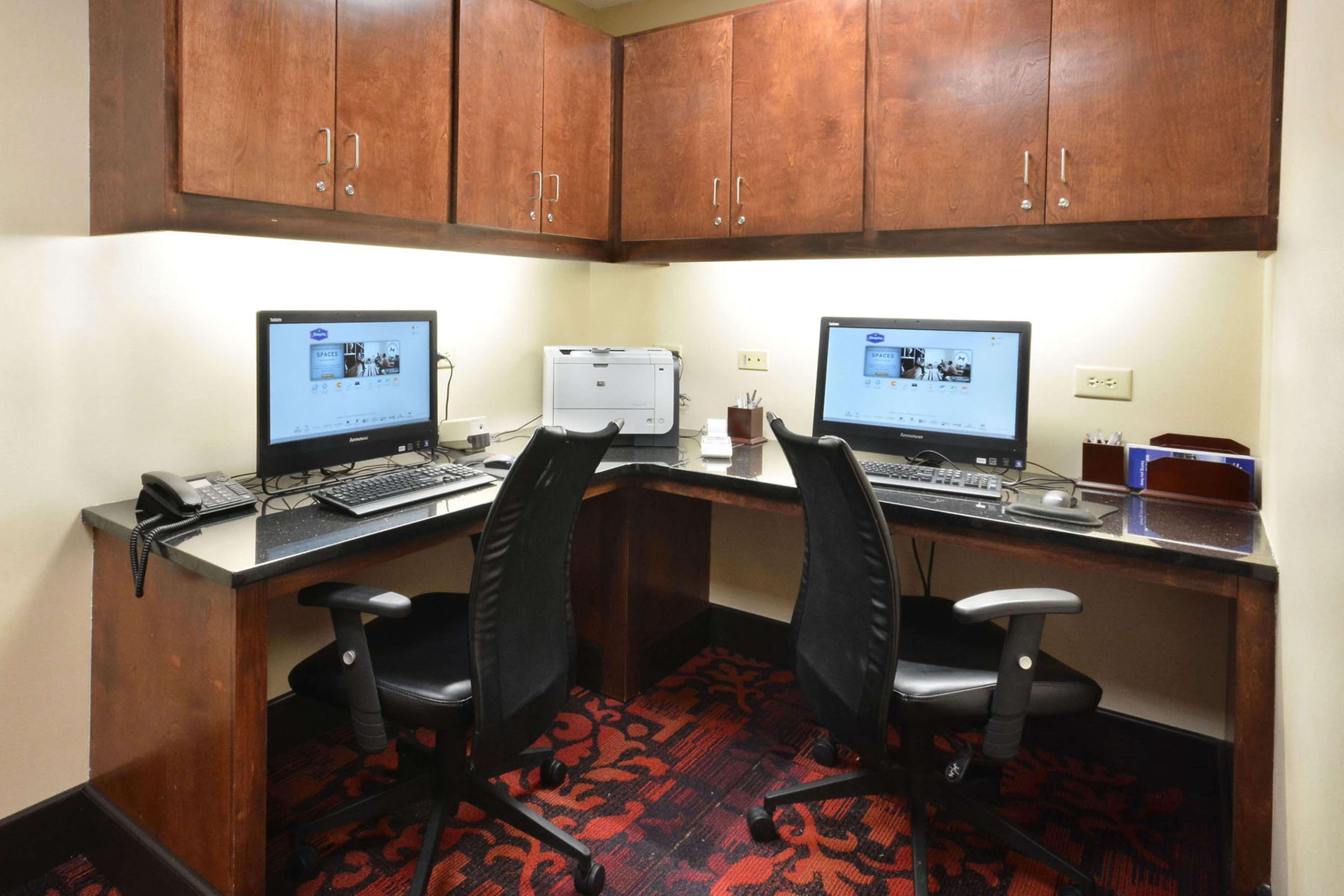 Hampton Inn Raleigh Capital Blvd North Εξωτερικό φωτογραφία