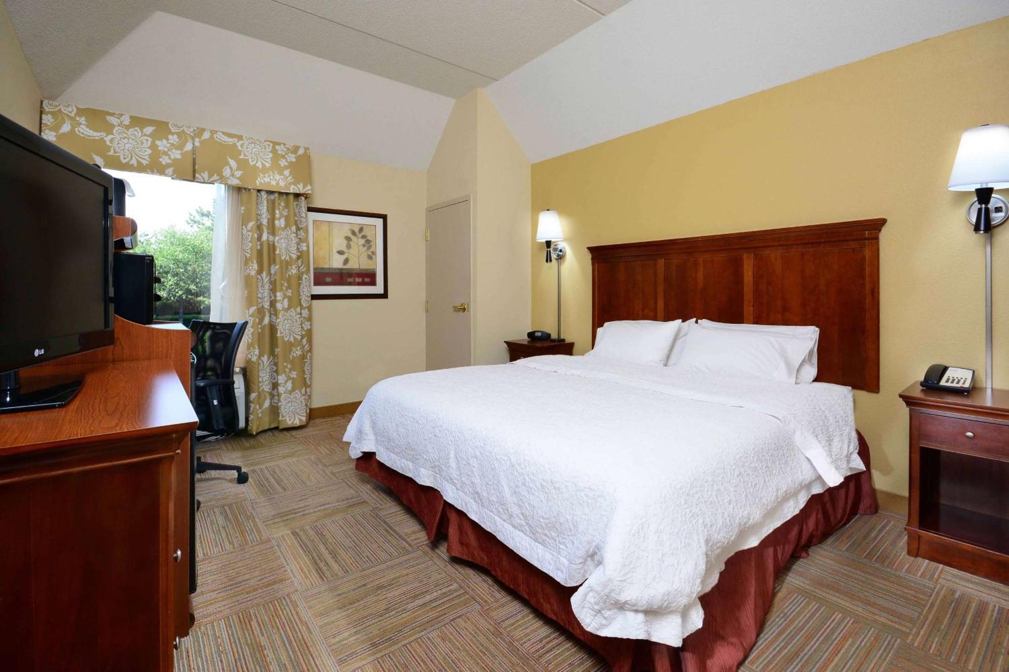 Hampton Inn Raleigh Capital Blvd North Εξωτερικό φωτογραφία
