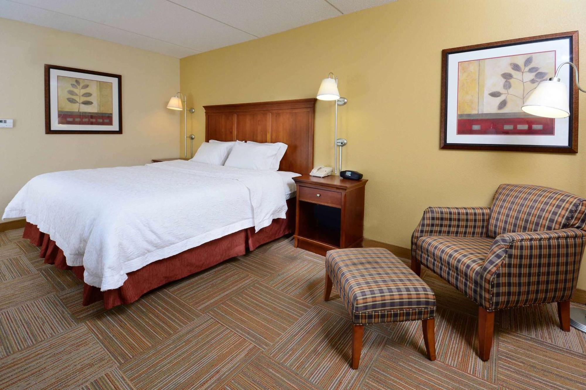 Hampton Inn Raleigh Capital Blvd North Εξωτερικό φωτογραφία