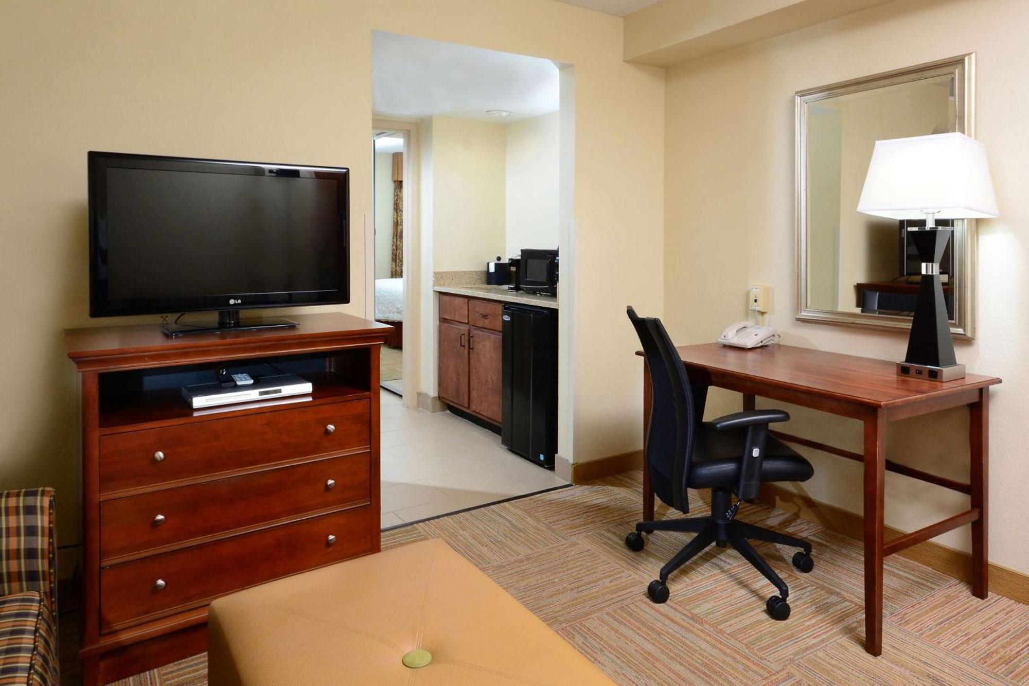 Hampton Inn Raleigh Capital Blvd North Εξωτερικό φωτογραφία