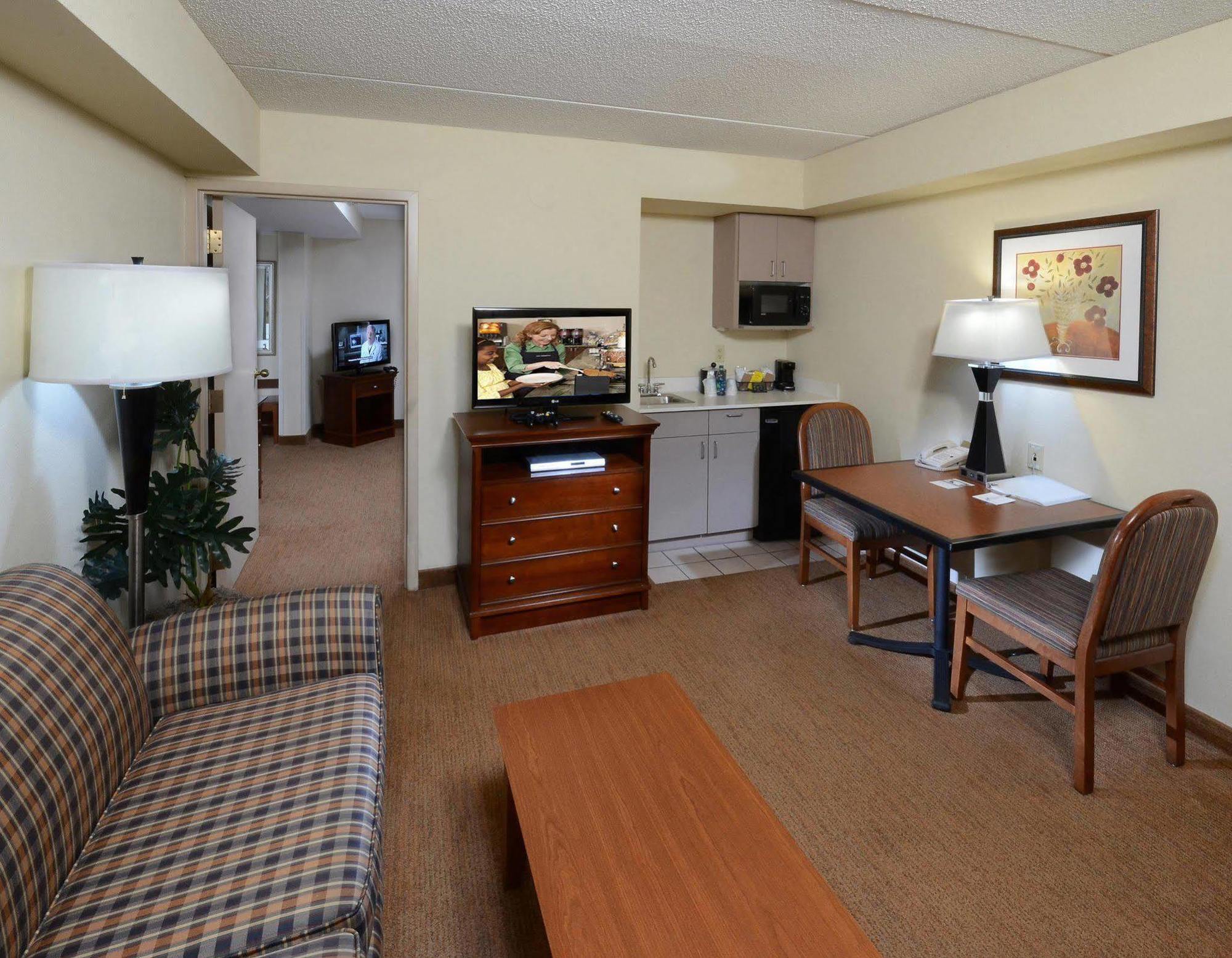 Hampton Inn Raleigh Capital Blvd North Εξωτερικό φωτογραφία